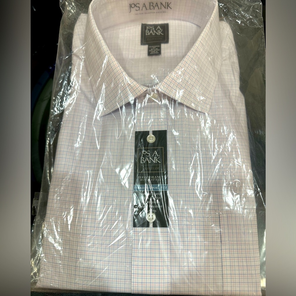 Jos A Bank Men’s Dress Shirt 18.5” 34/35